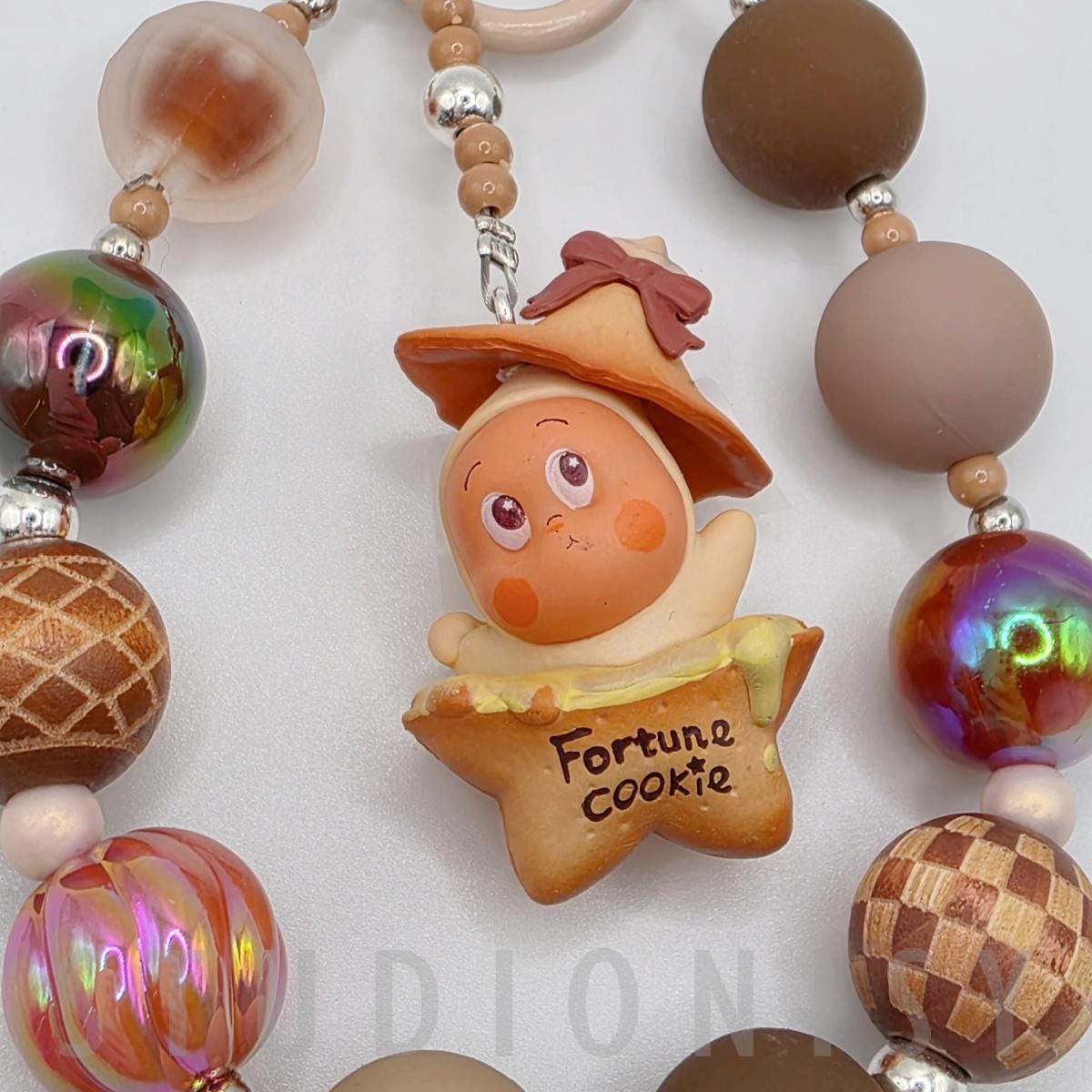 StudioNisy Handmade Twinkle Twinkle medium sized bean beaded keychain or phone charm