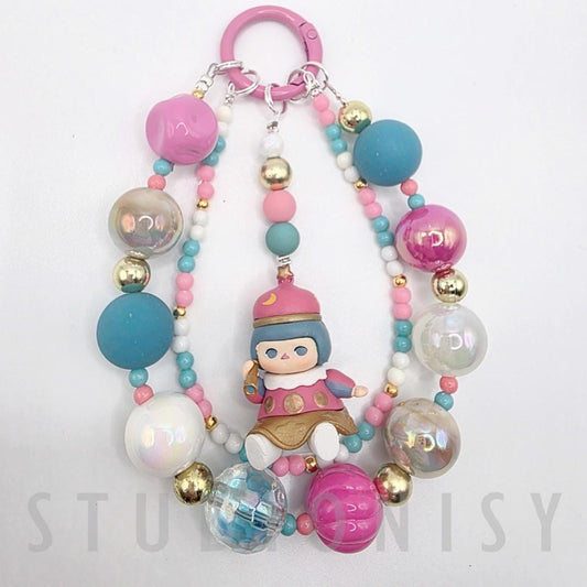 StudioNisy Pucky Bean oneofakind handmade - keychain or phone charm
