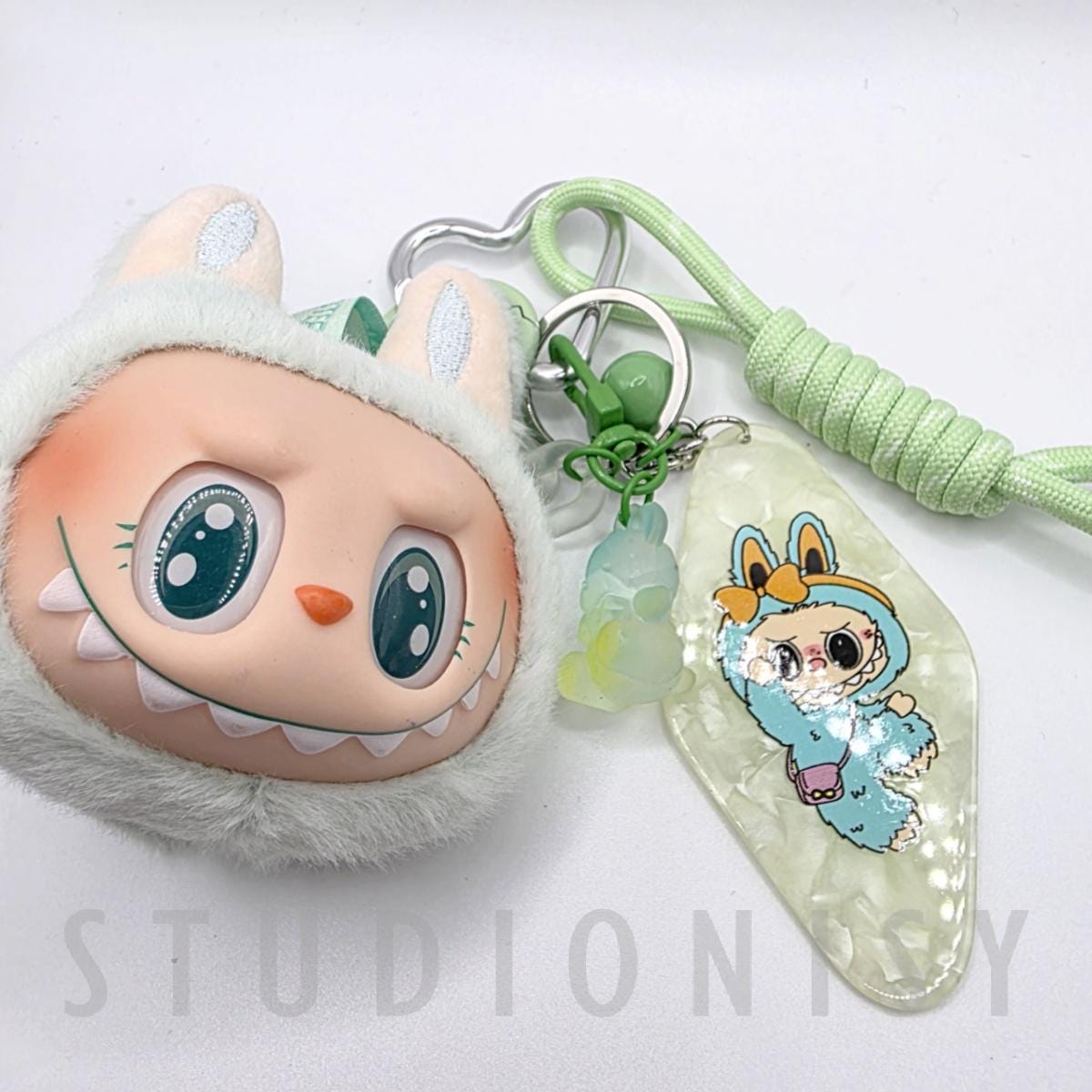 Nisi Handmade Labu Head Plush Keychain: BIE Big into Energy Bag Charm special